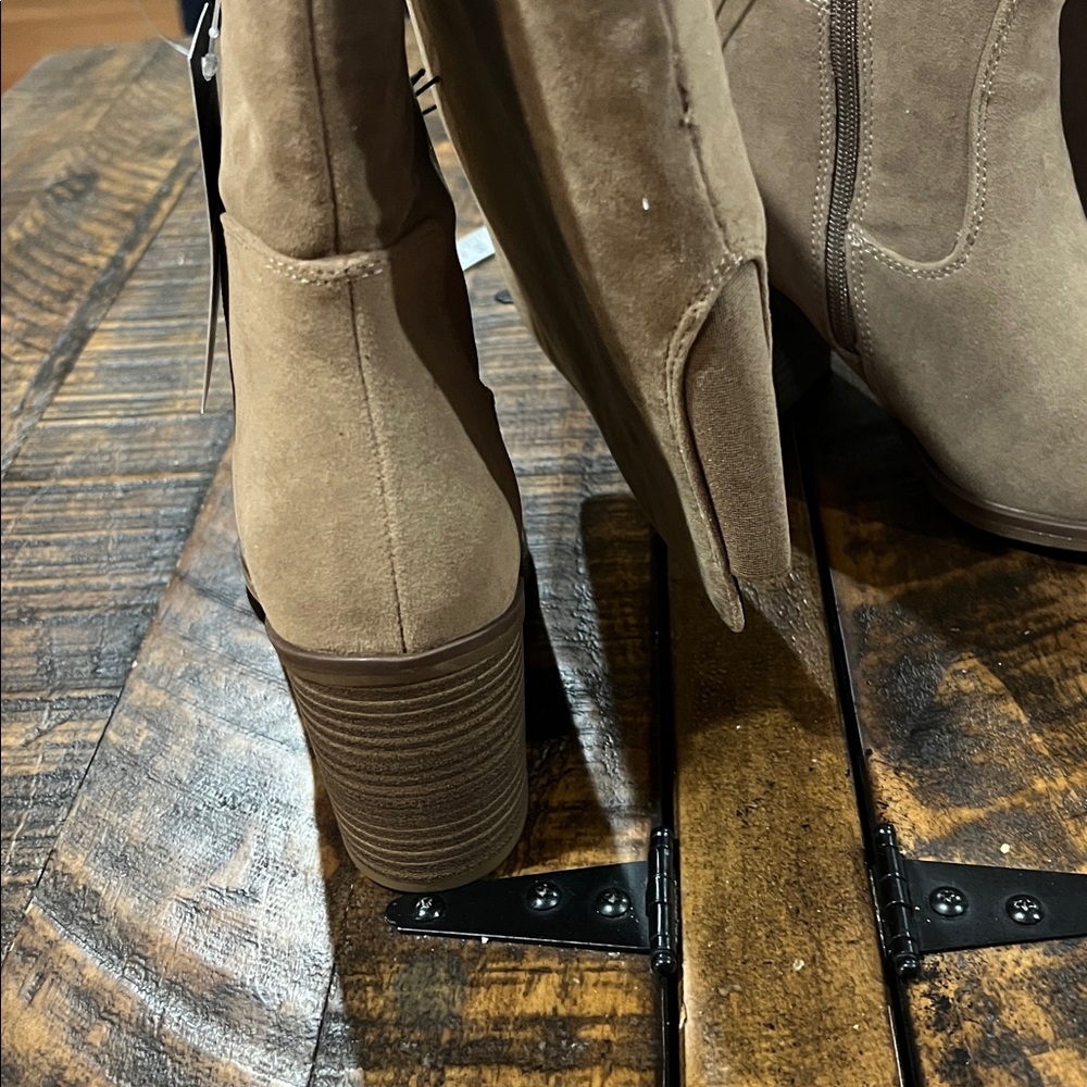 Universal Thread May over the knee scrunch  Tan tall Heeled Boots - Picture 6 of 10